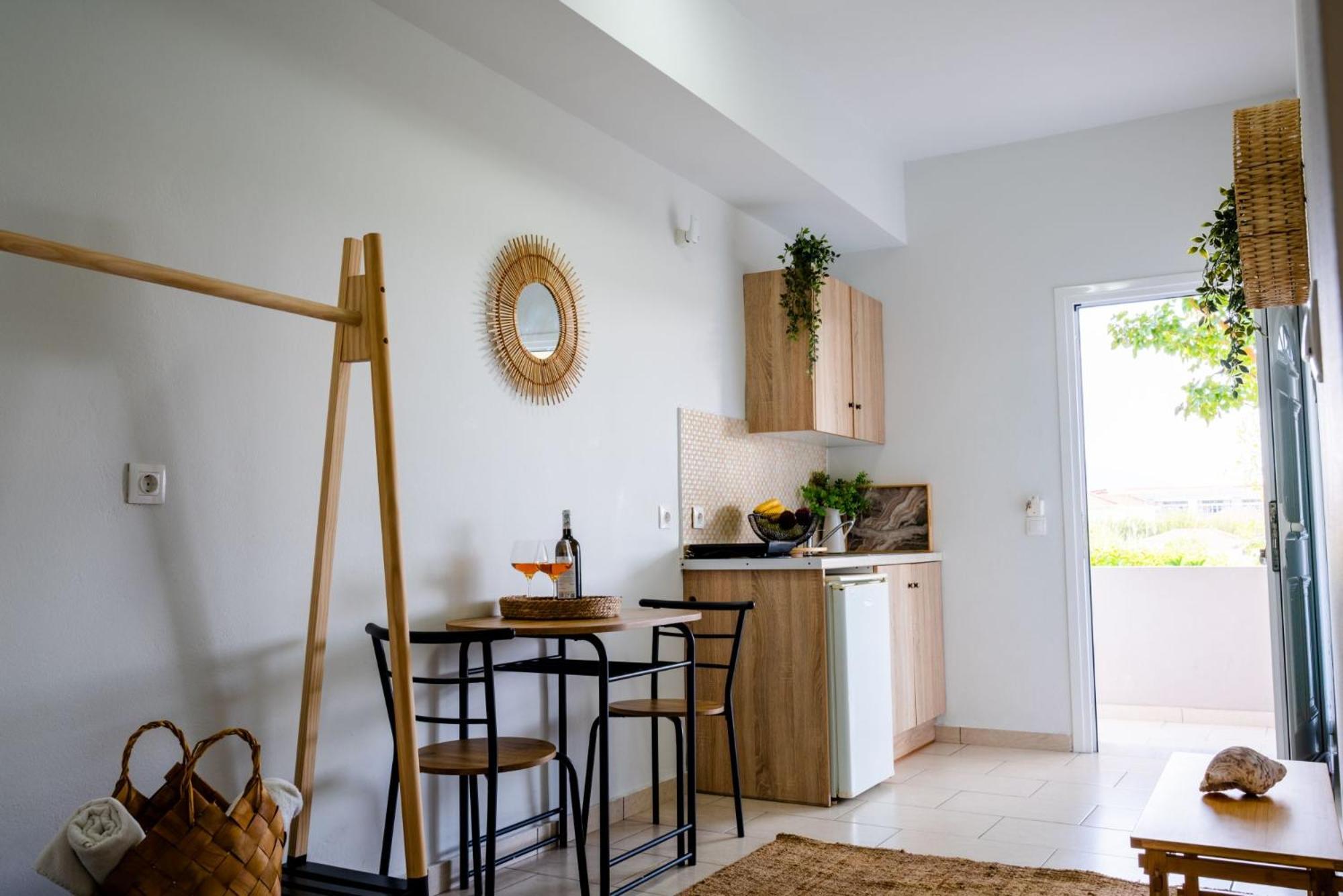 Tesys Studios&Apartments Laganas Habitación foto